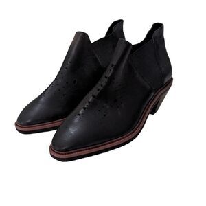 Anthropologie Kelsi Dagger Crestone Black Bootie Size 7.5 Eyelets‎